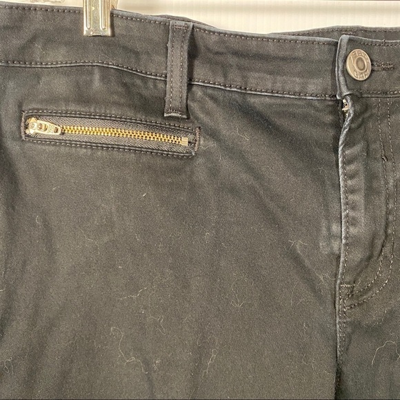 GAP Black Skinny Jeans Zip front pockets size 16 - Picture 2 of 8